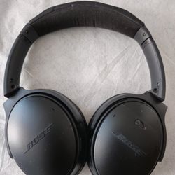 Used Bose QC 35 Wireless Headphone