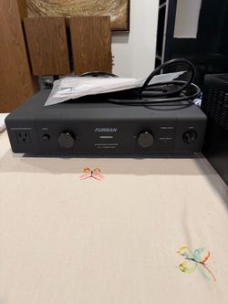 Furman Elite-15 PFi Power line conditioner and surge protector