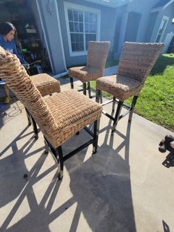 Set of 4 Woven Seagrass Bar Stools