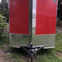 WORLD TRAILERS LLC