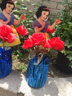 Snow White Party Decorations