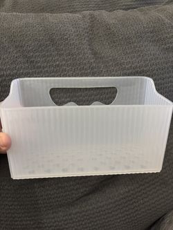 New in box pack of 8 plastic bins