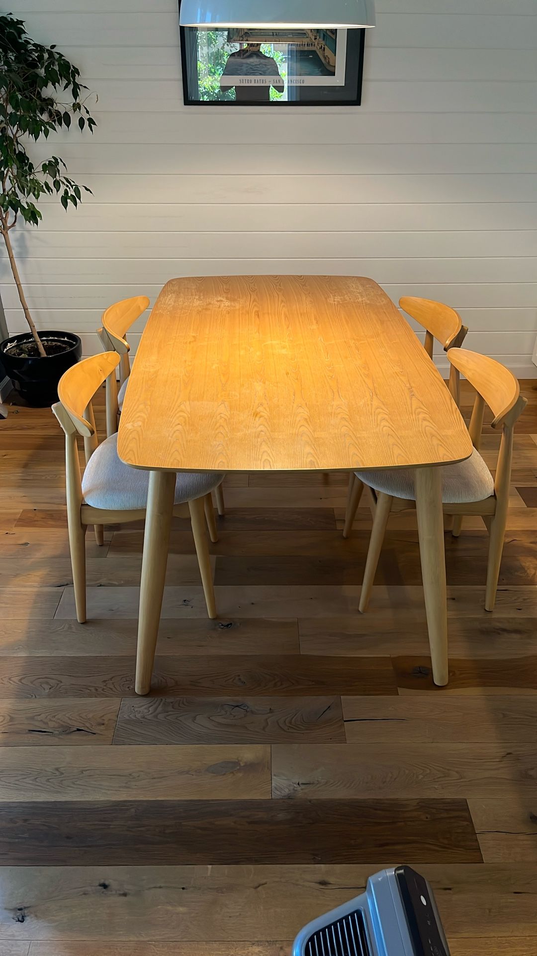 Dining Table With 4 Chairs