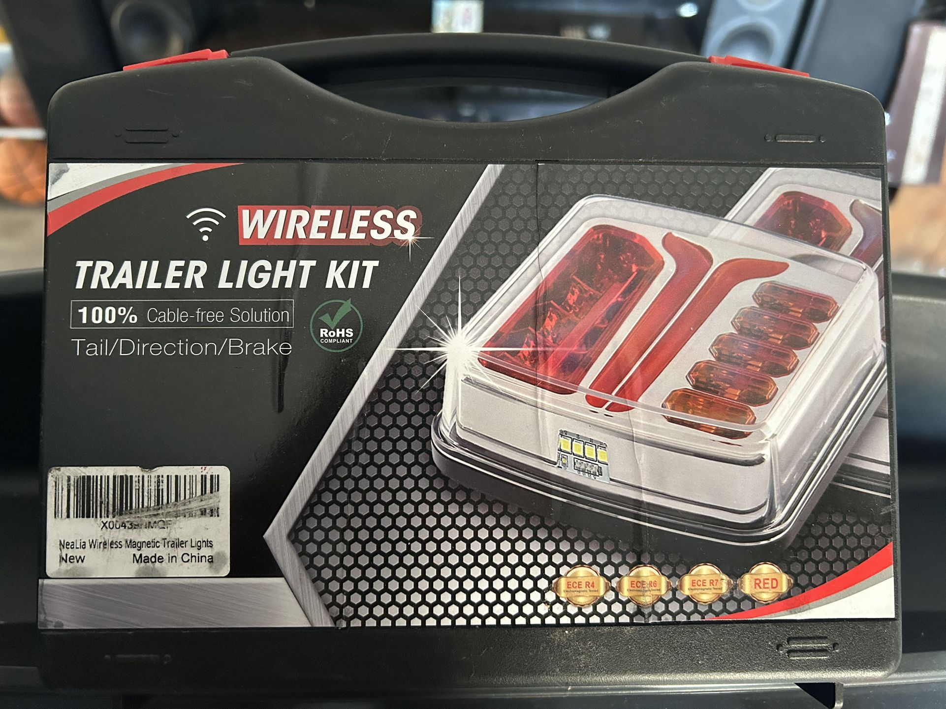 Wireless Trailer Light