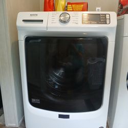 Maytag 4.5 Cu. Ft. White Frontload Commercial Technology Washer 