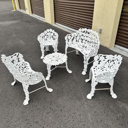 Beautiful cast patio set