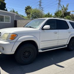 2003 Toyota Sequoia