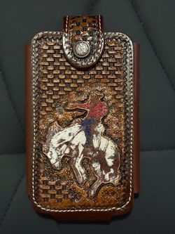 📱 Genuine Leather Western Phone Holster – $54.99 NEW