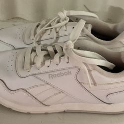 Women’s Reebok Tennis Shoes Size 7.5