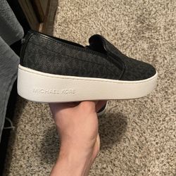 Michael Kors Slip On Shoes Size 7