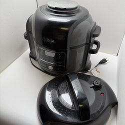 Ninja Foodie 10 in 1 Pressure Cooker Air Fryer 6.5 Qt