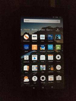 Amazon tablet, comes on nd works. Seliing for the low nd comes with amazon case