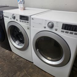 LG SET STEAM WASHER AND ELECTRIC DRYER 