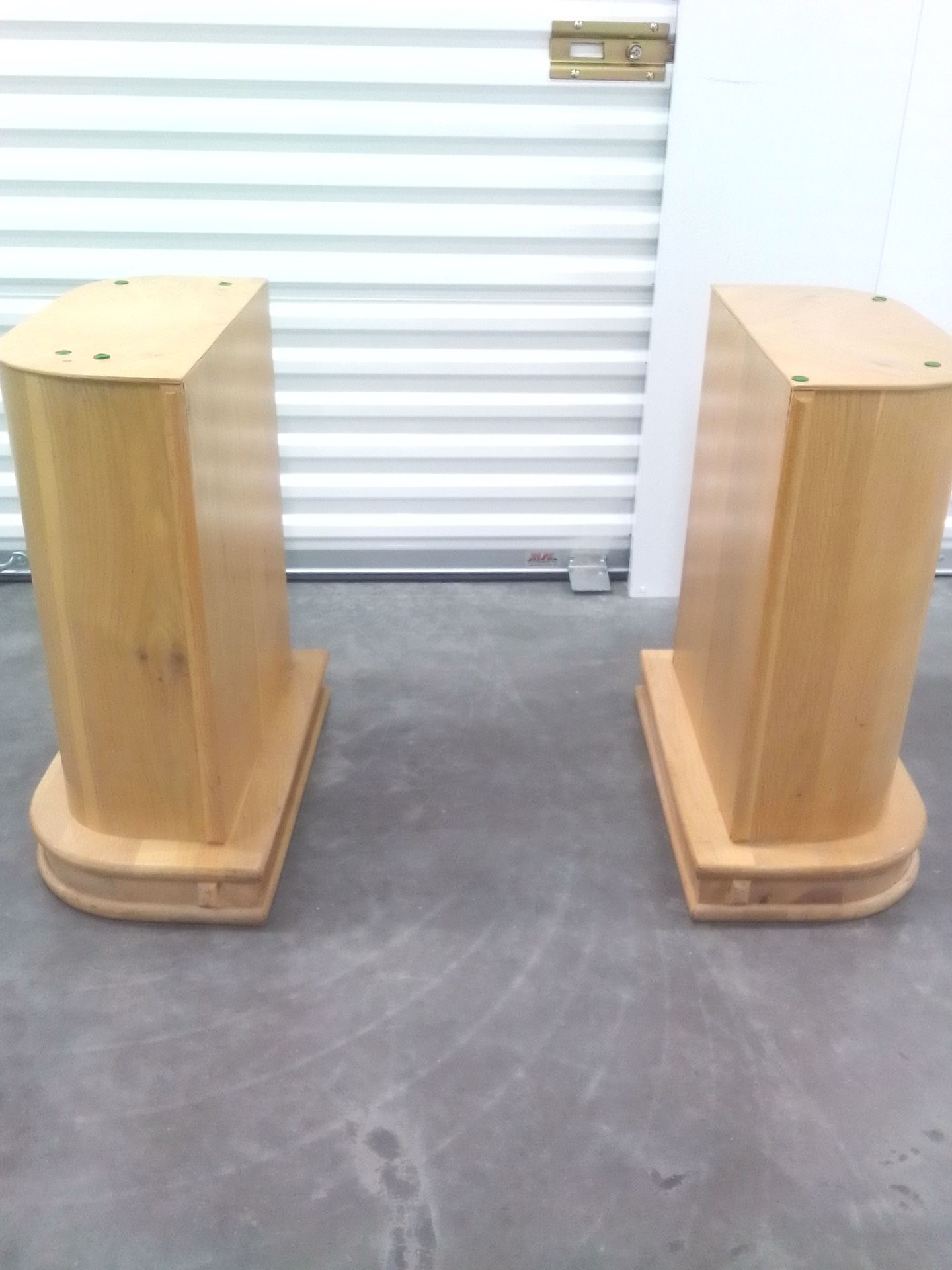 Very Heavy Duty Beautiful Vintage Glass Dining-Table No Scratches Or Cracks.