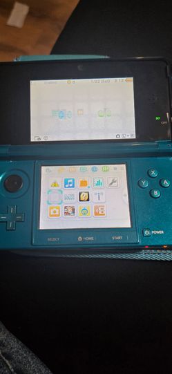 Nintendo 3DS & Game Cartridge Lot of 7