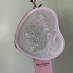 Juicy Couture Kingdom ZA Wristlet