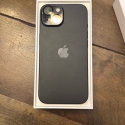 iPhone 15 128GB