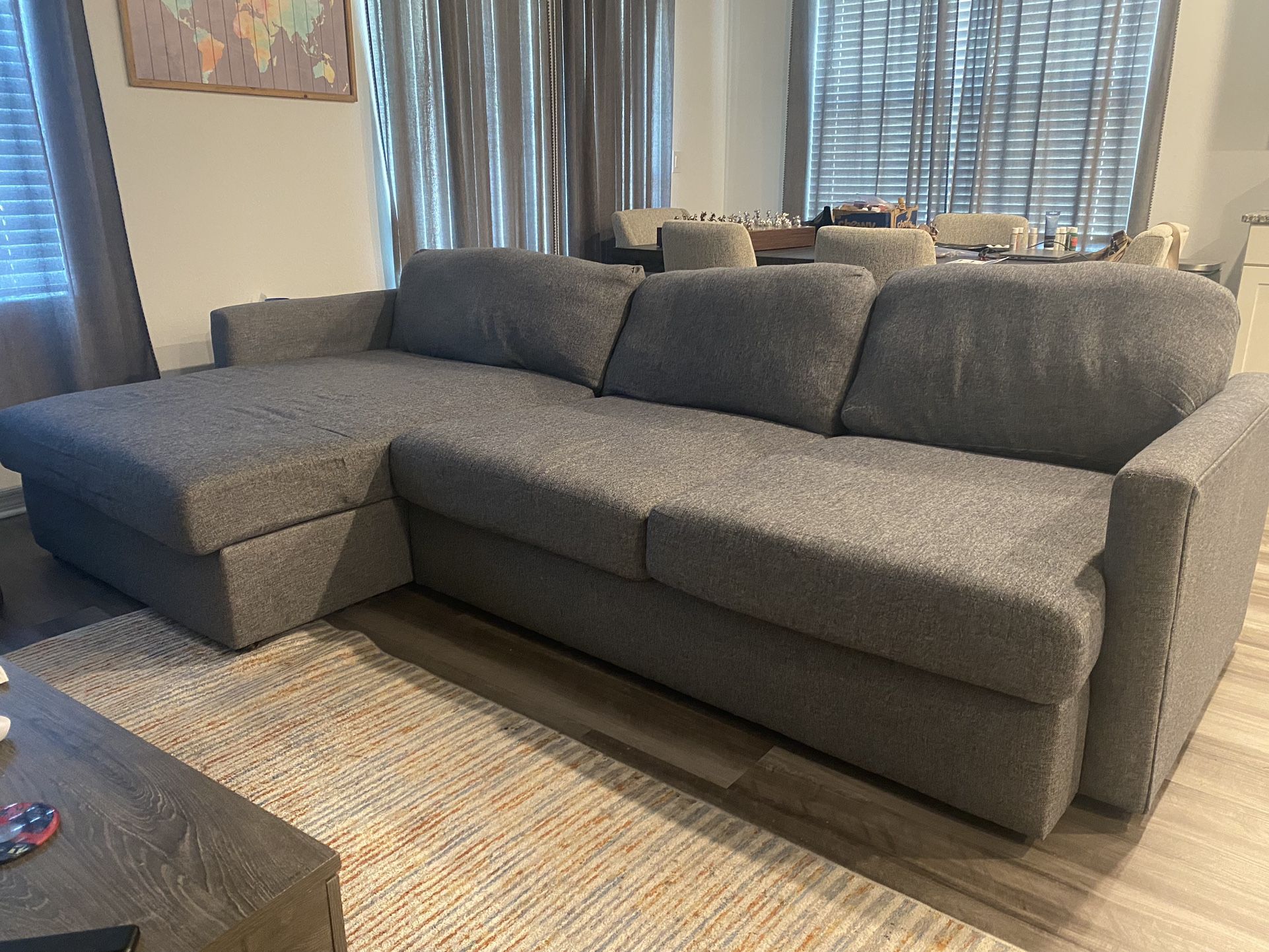 Grey sectional - Like New - City Furniture