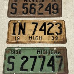 3 Vintage Car License Plates