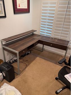 L shaped desk