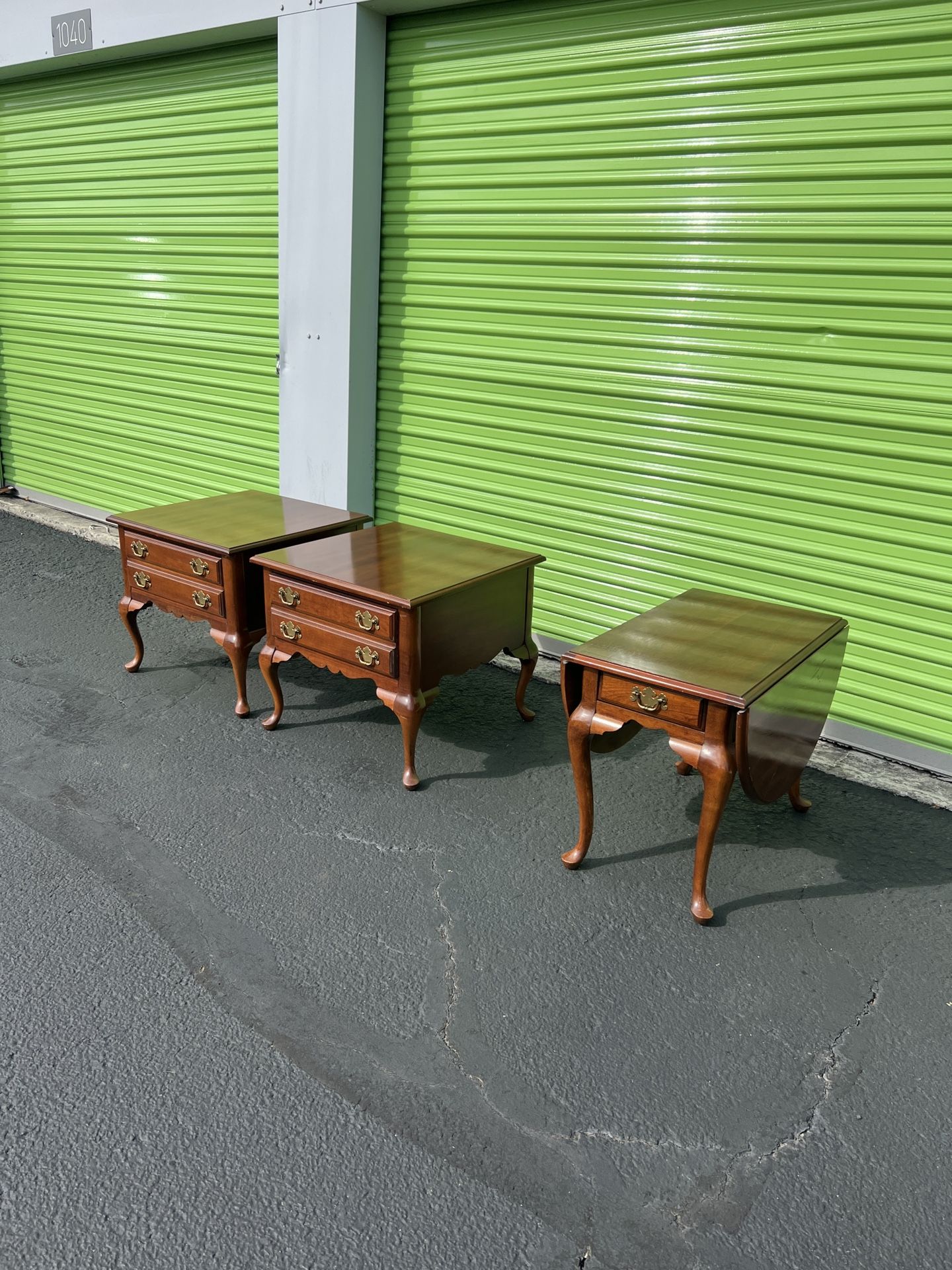 Vintage table Set End Tables