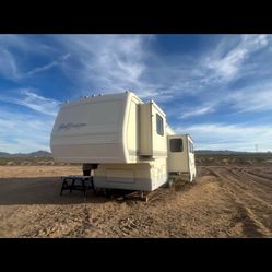 1995  rv fifth wheel everything wold as it should