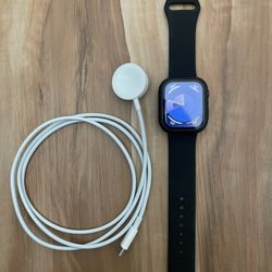 Apple Watch Series 9 (GPS) – 97% Battery, Like New