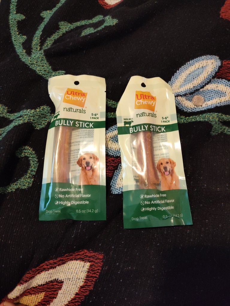 Dog Treats: Bully sticks