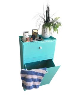 Vintage Mid-Century Turquoise Metal Hamper Storage Shelf Display SO COOL!
