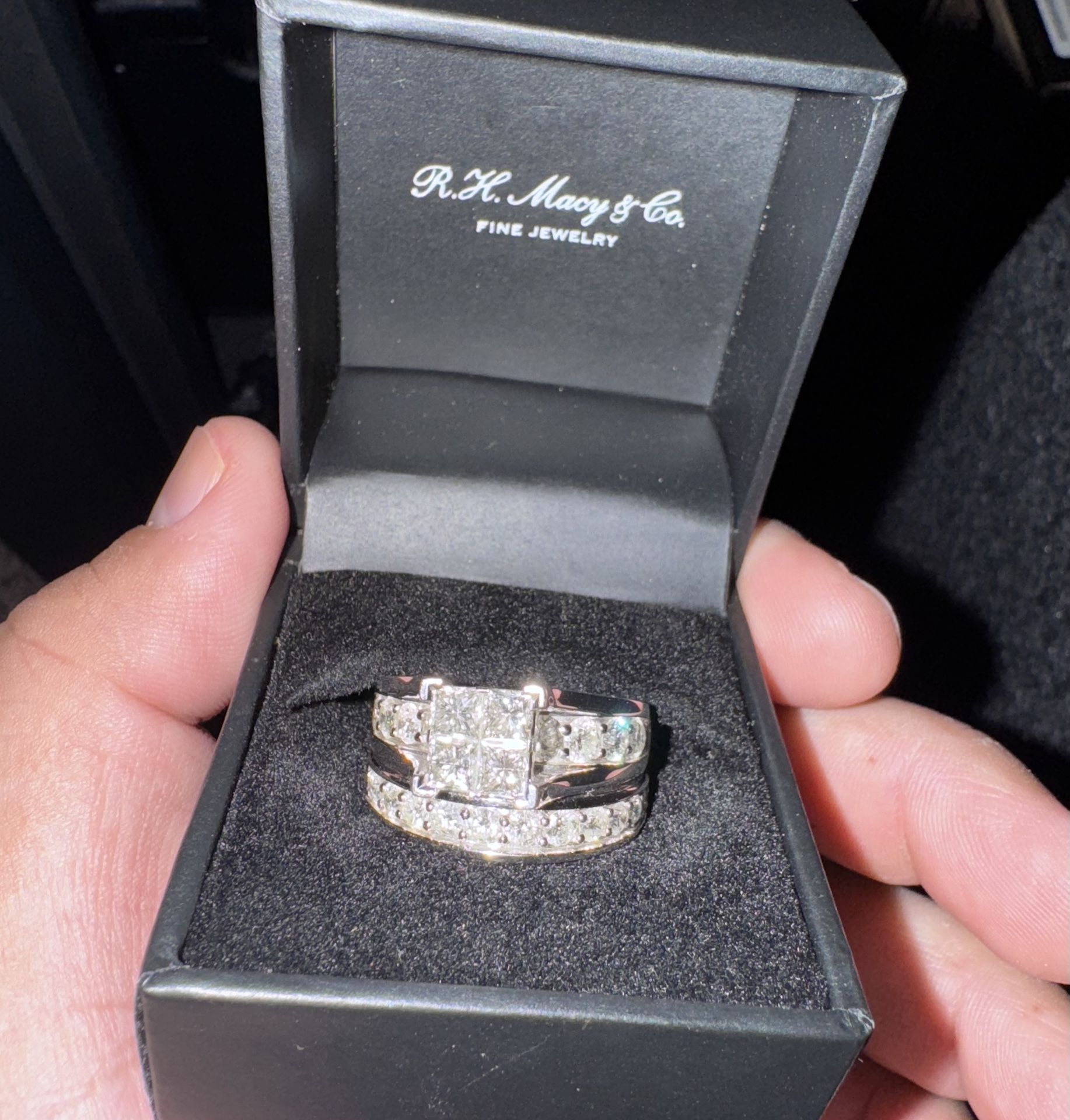 4 Ct 14k White Gold Wedding Ring.