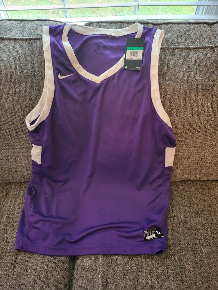 Nens NEW Nike Xl Jersey. New With Tags. Never Worn