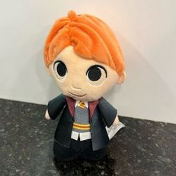 Ron-Harry Potter 8” Plush  Warner Brother 2017 Made In Vietnam 