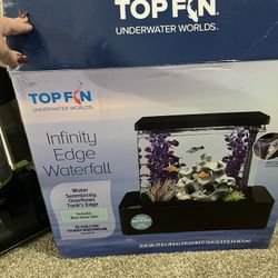 “Brand New” Never Used!! Complete Fish Tank  Set