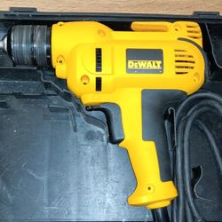 DeWalt DWD115K 8amp 3/8 Inch Variable Speed Reversing Drill 