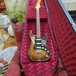 S R V Guitar ........Stevie Ray Vaughn.....guitar