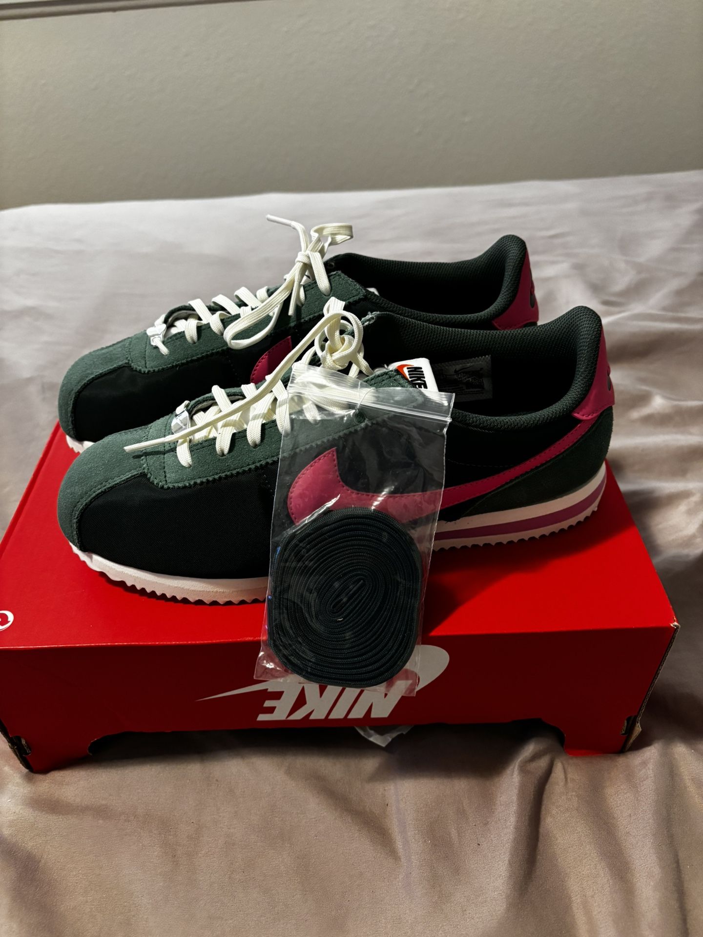 Nike