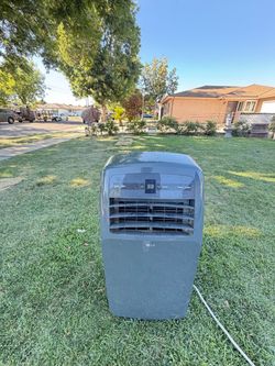 AC unit $100 free delivery