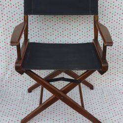 Vintage American Trails
"Extra-Wide Premium 18" Directors Chair Mission Oak Frame