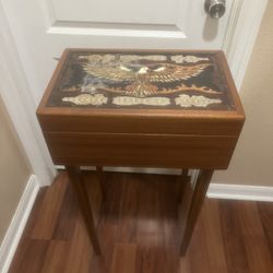 Vintage DESK/Chest/Box WOODEN Patriotic FOLK ART AMERICAN EAGLE! MCM 4th Of July. Pre owned in good with minor cosmetic blemishes. These blemishes are