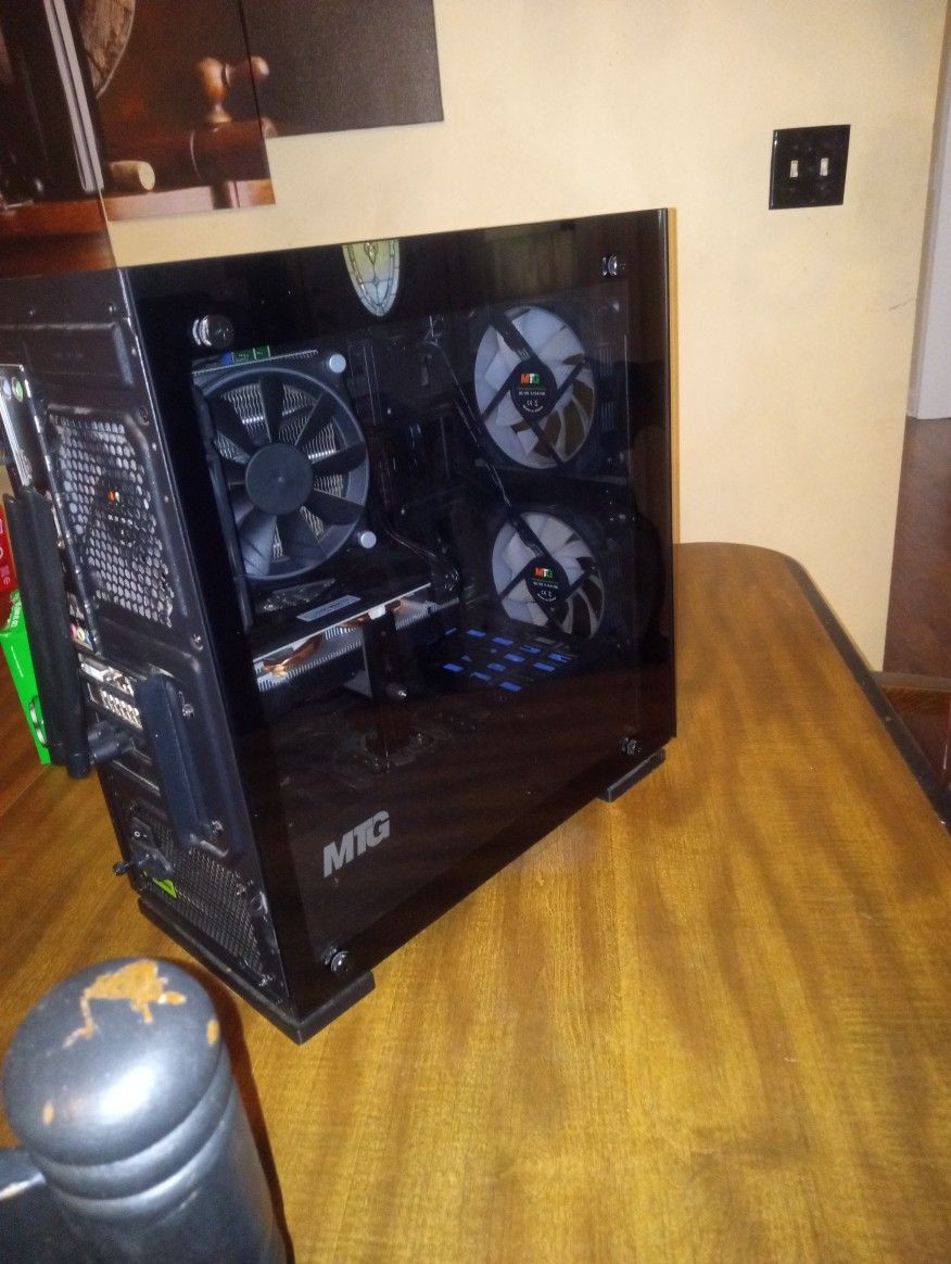 Full PC Gaming Setup