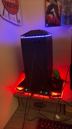 XBOX SERIES X 2tb, 32 inch google tv, Xbox accessories