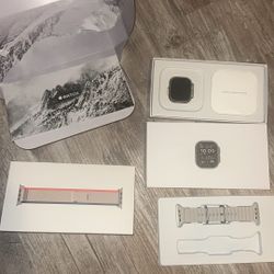 Brand new Apple Watch ultra 2 GPS+ Cellular Titanuim 49 mm