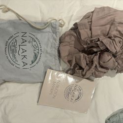Nalakai Luxury Ring Sling Baby Carrier - Never Used