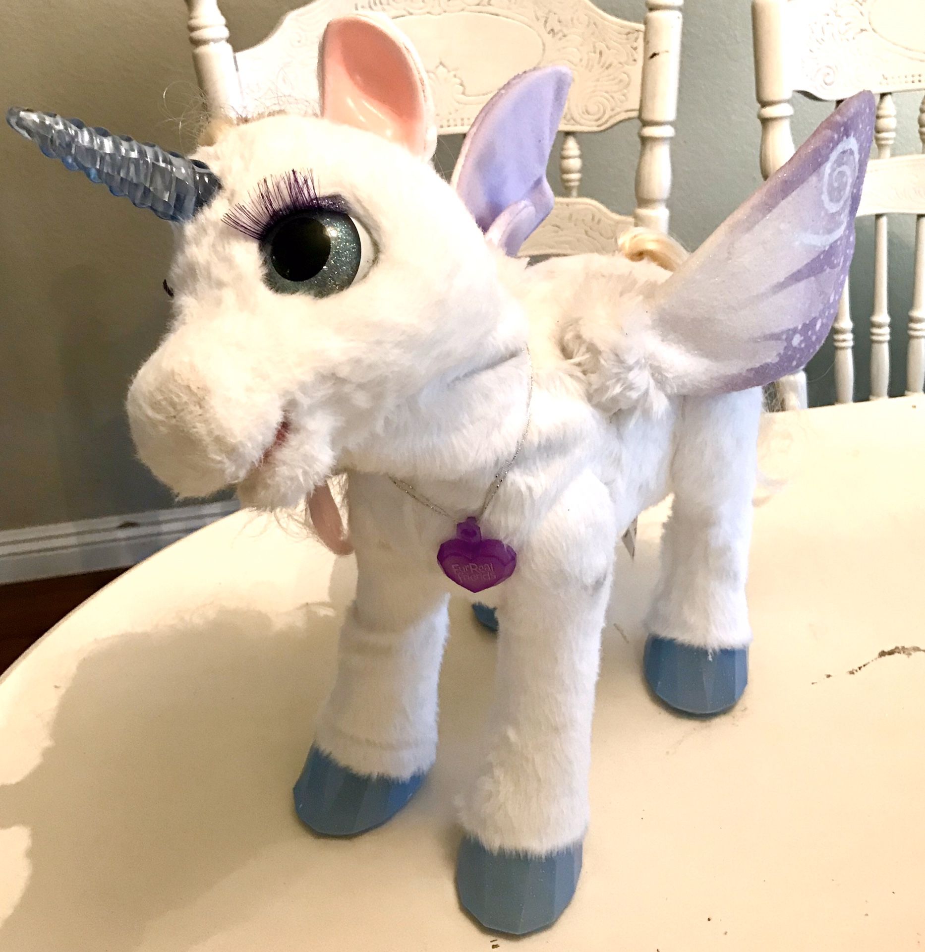 Star Lilly, furreal friend unicorn