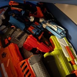 bulk nerf blasters and attachments NEED GONE !!!