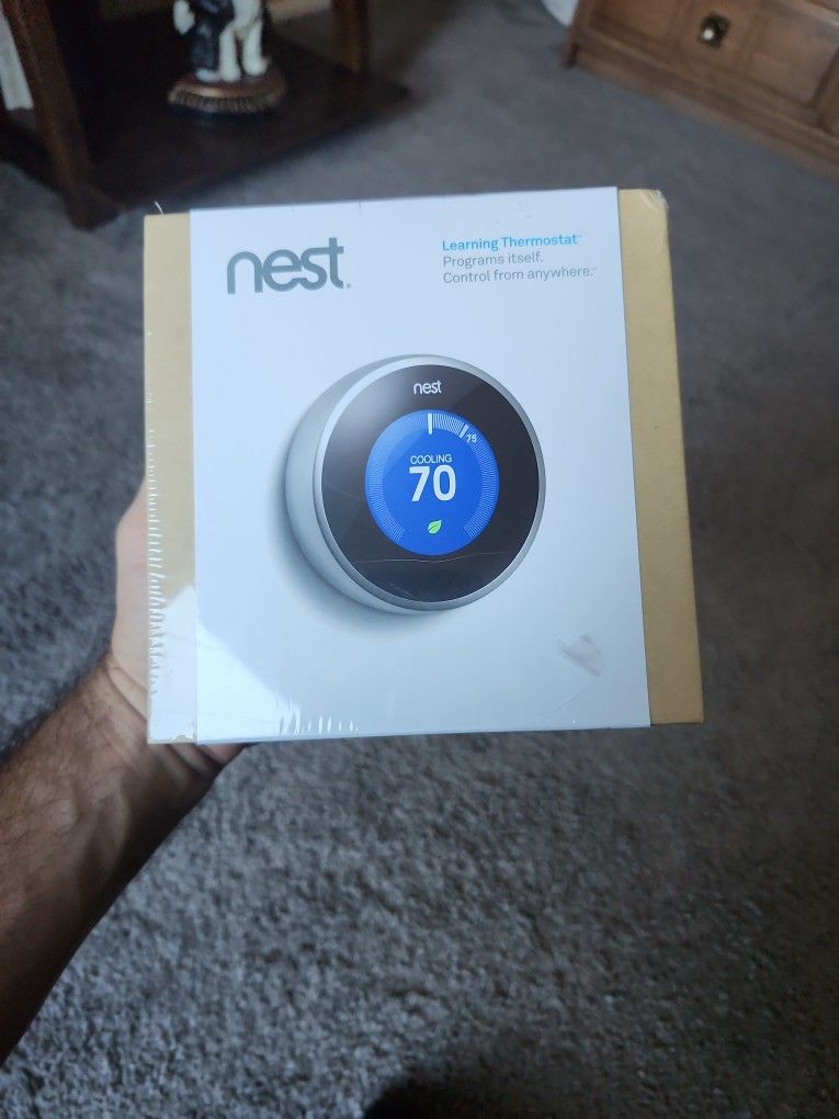 Nest Learning Thermostat 2nd Gen T200577 New Unopened