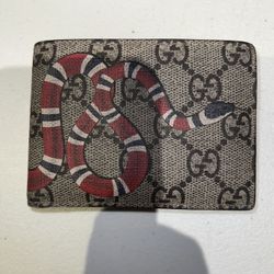 Gucci Kingsnake GG Supreme Wallet