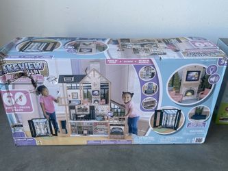 Lakeview Villa Wooden Dollhouse & Greenhouse 