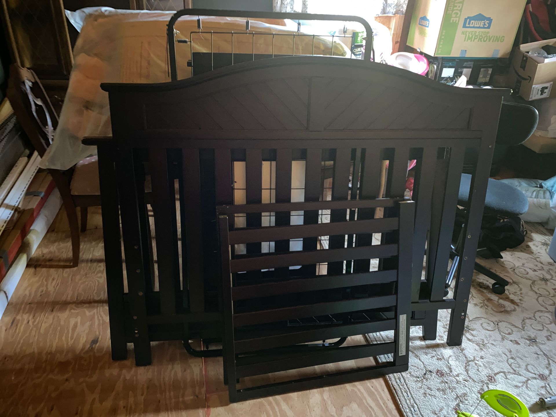 Baby crib