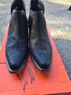 Women's boots